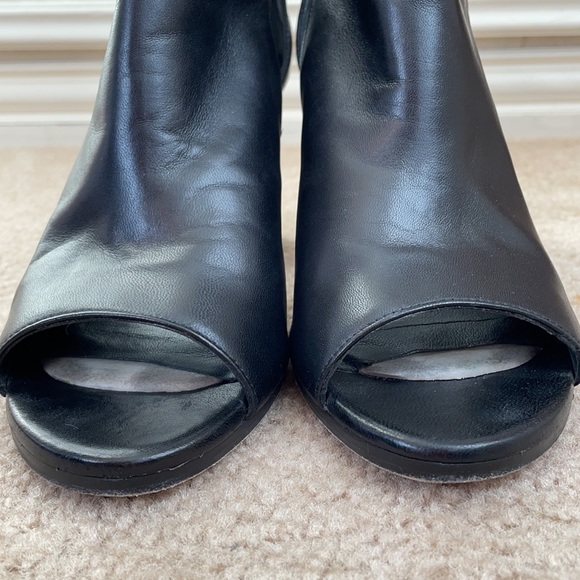 Stuart Weitzman Opendoor Nappa Peep Toe Booties - Picture 12 of 15